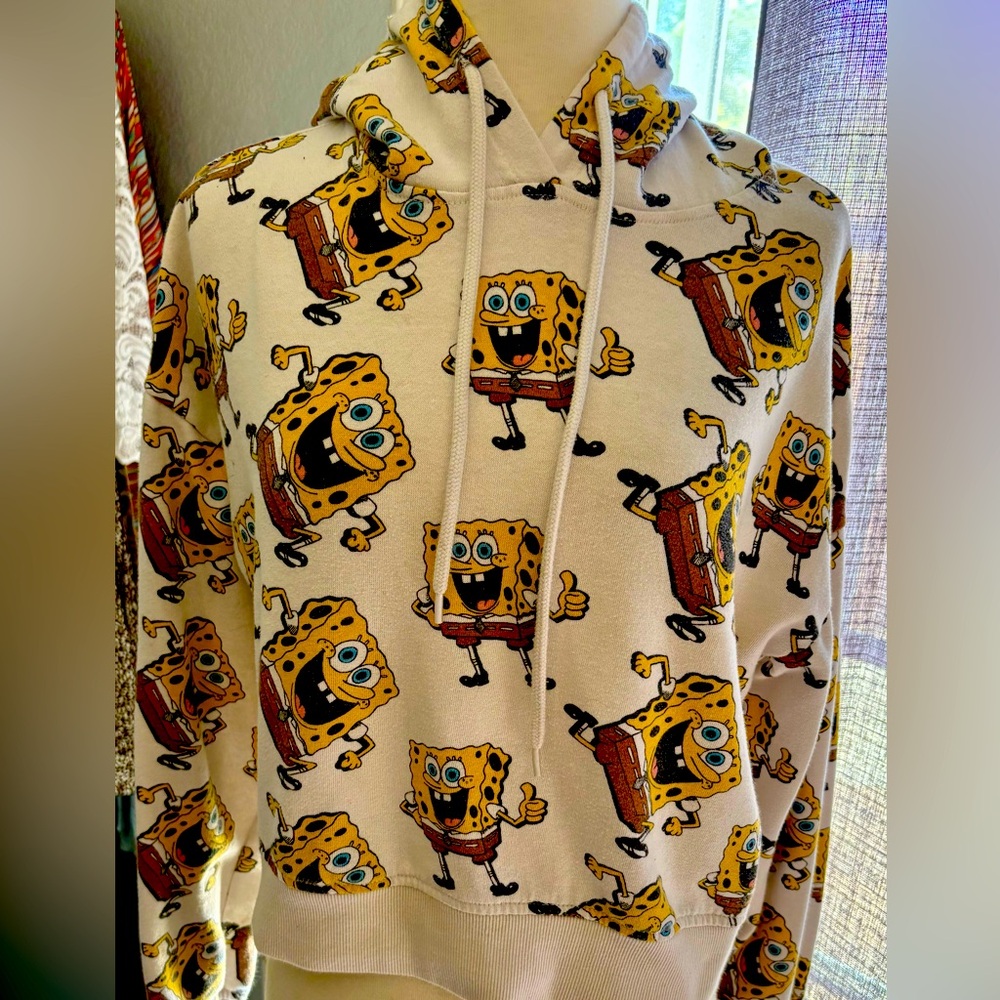 SpongeBob SquarePants Graphic Hoodie Size M